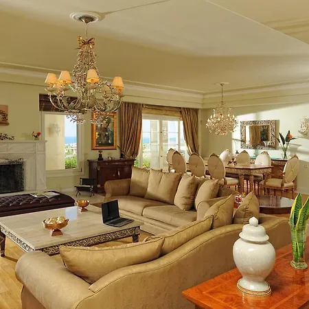 Villa Iris Luxury House *