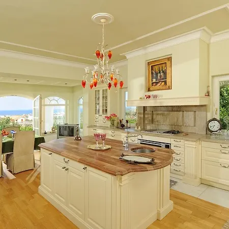 Villa Iris Luxury House Malia